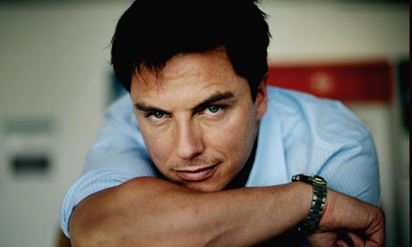 John-Barrowman-tv-presenter