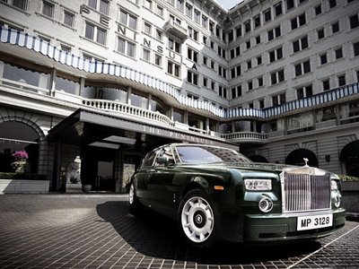 China super rich in London